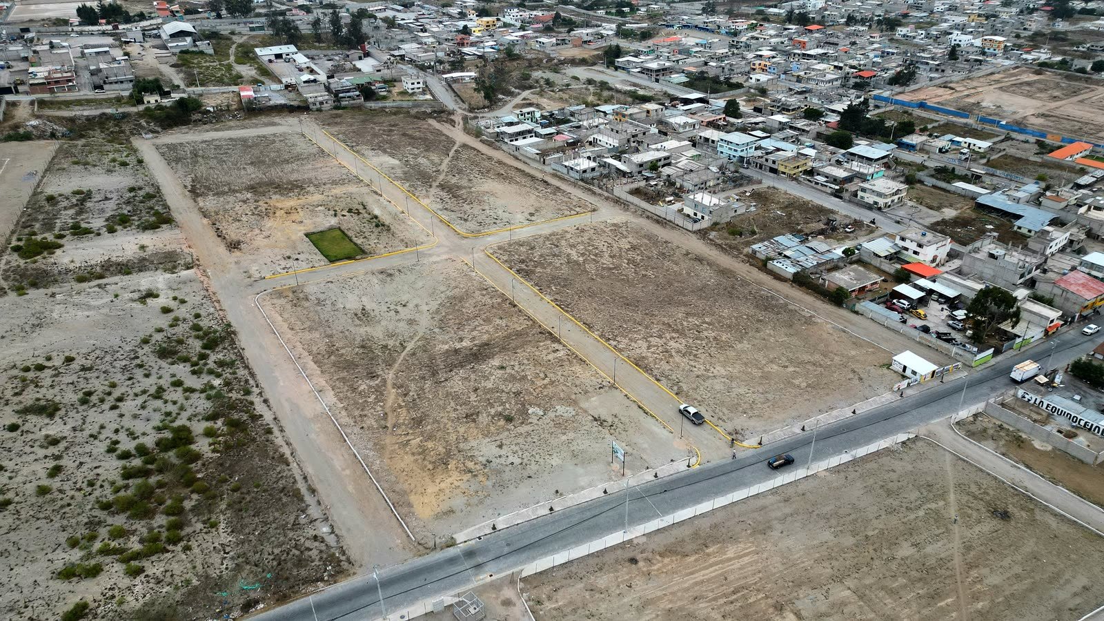 El Carmelo, Mitad del Mundo, foto 1